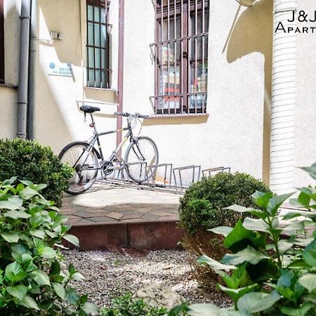 Stary Toruń J&J Apartments Szeroka 25 Apartament 1 מראה חיצוני תמונה